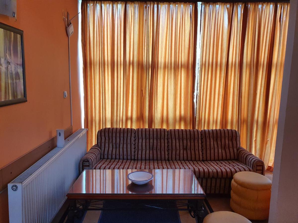 Motel Zoka Dvorovi Kültér fotó