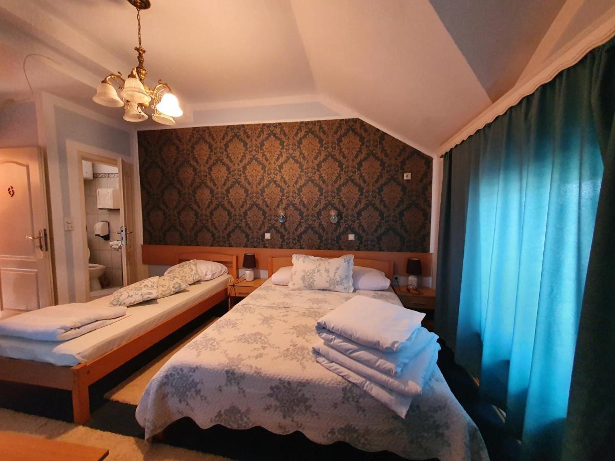 Motel Zoka Dvorovi Kültér fotó